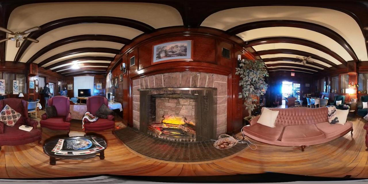 Red Rock Inn エクステリア 写真