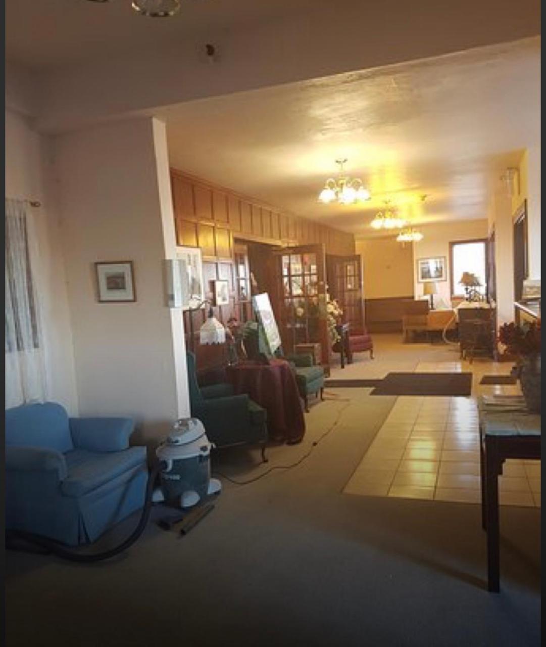 Red Rock Inn エクステリア 写真